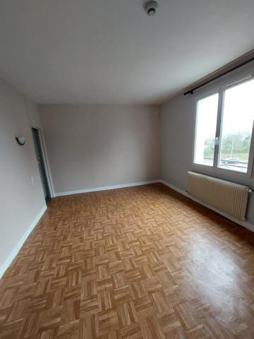 À vendre - Immeuble 386 m² situé à Château-Renault (37110)