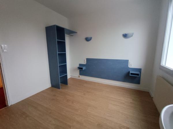 À vendre - Immeuble 386 m² situé à Château-Renault (37110)