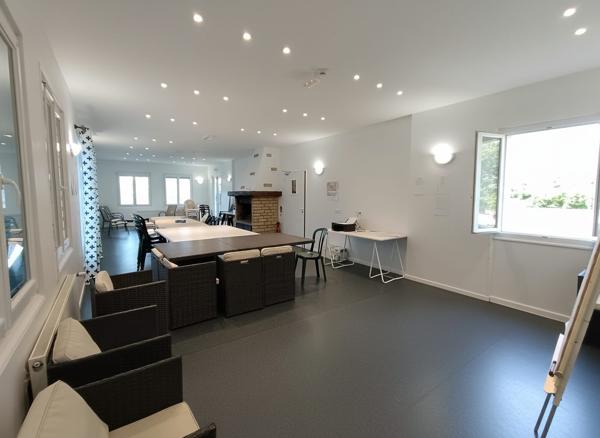 À vendre - Immeuble 386 m² situé à Château-Renault (37110)