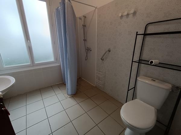 À vendre - Immeuble 386 m² situé à Château-Renault (37110)