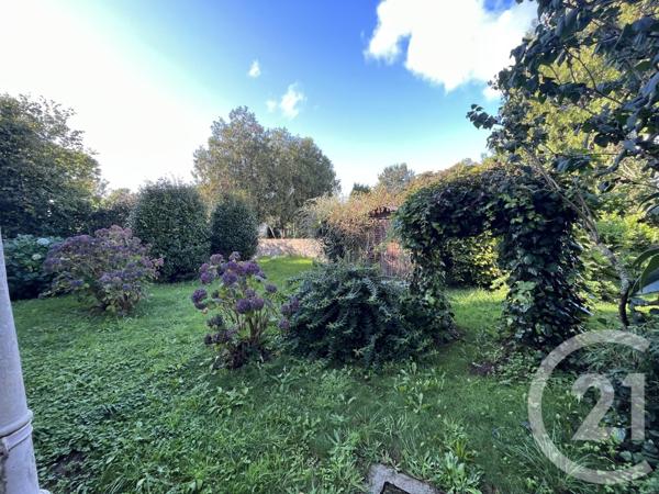 maison à vendre  8 pièces - 99,21 m2 PLEUVEN - 29