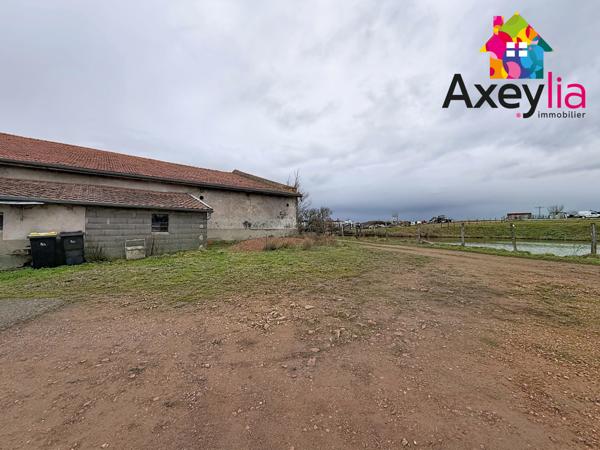 Le Coteau (42120) A VENDRE - SECTEUR PROCHE DU COTEAU - GRANGE À FORT POTENTIEL POUR HABITATION HORS NORMES