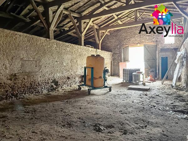 Le Coteau (42120) A VENDRE - SECTEUR PROCHE DU COTEAU - GRANGE À FORT POTENTIEL POUR HABITATION HORS NORMES