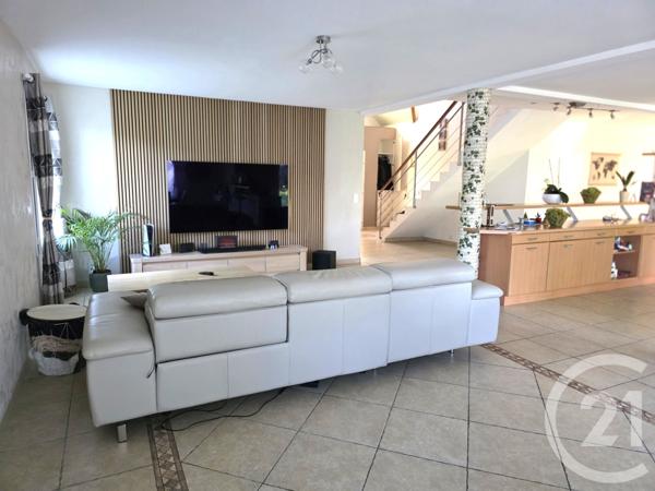Maison à vendre  6 pièces - 242,70 m2 ST PATHUS - 77
