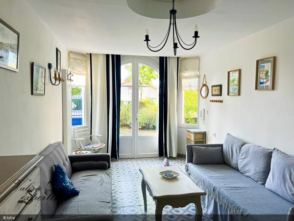 La Tremblade (17390) Belle Ronçoise 6 chambres Plage et commerces à pied.