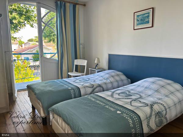 La Tremblade (17390) Belle Ronçoise 6 chambres Plage et commerces à pied.