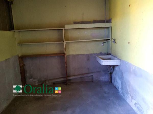 Local commercial · Location Lyon (69009)