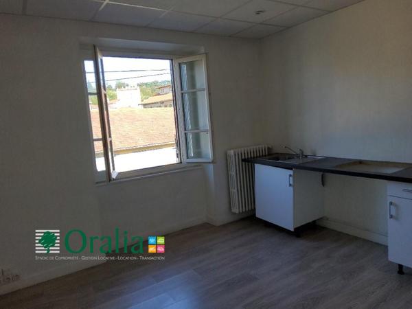 Local commercial · Location Lyon (69009)