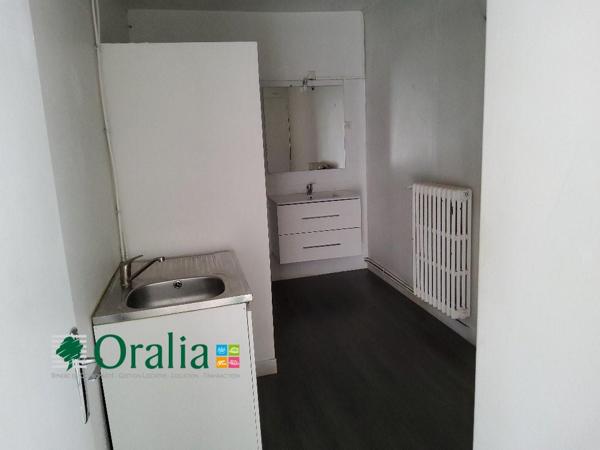 Local commercial · Location Lyon (69009)