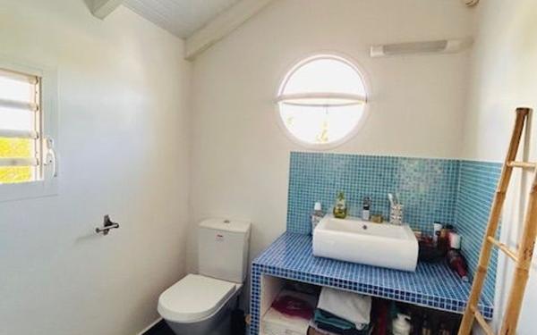 Maison à louer    4 pièces •  Baie-Mahault