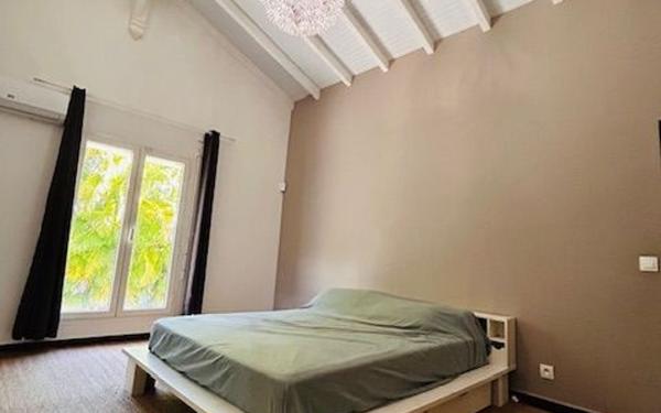 Maison à louer    4 pièces •  Baie-Mahault