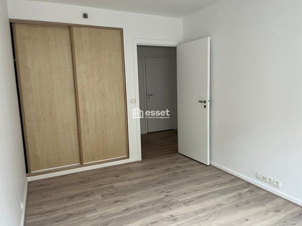 Location Appartement 3 pièces 81.03 m² - Levallois Perret 92300