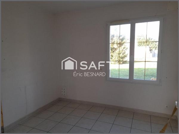 Maison 7 pièces 180m2 environ+dépôt de 200m2 86200 Messeme