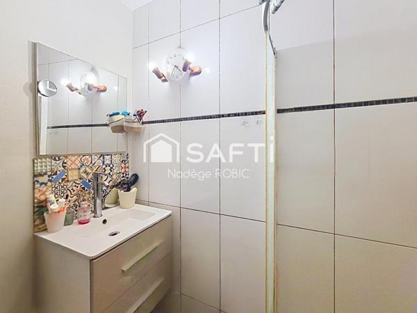 Maison, Seiches sur Le Loir