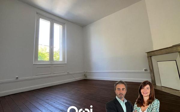 Maison à vendre    7 pièces • 156 m2 Moreuil