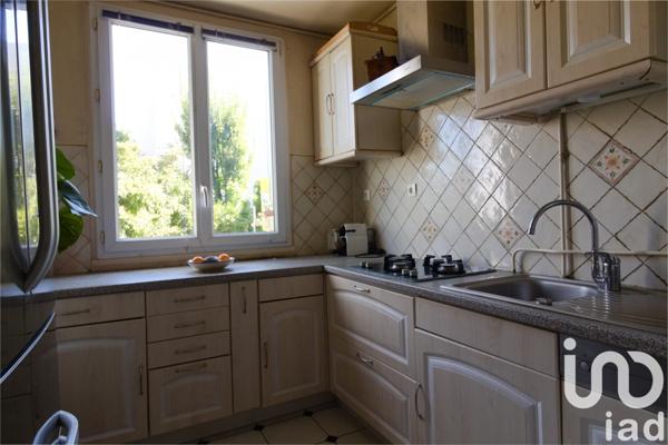 Appartement 4 pièces de 67 m² à Le Kremlin-Bicêtre (94270)