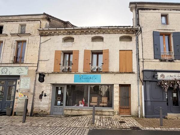 Immeuble à vendre |  Villamblard |  118 m²