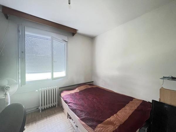 Vente                                                      Appartement
                        
                                         95 m2                     à Nevers