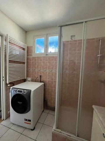 Vente                                                      Appartement
                        
                                         95 m2                     à Nevers