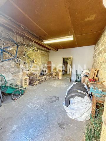 Maison à vendre Brive ancienne caserne - 3 chambre - 2 garages-  jardin - dépendance -