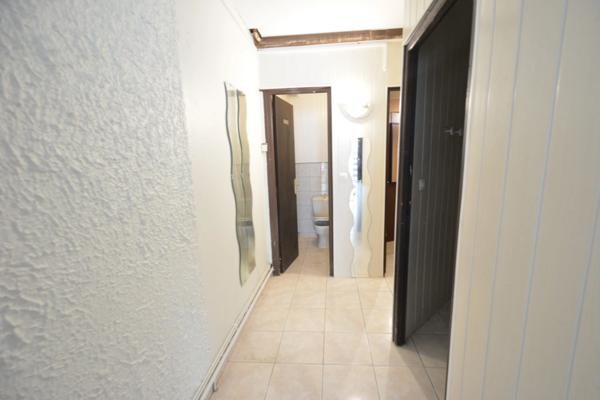 EXCLUSIVITÉ – IMMEUBLE DE RAPPORT AVEC LOCAL COMMERCIAL ET APPARTEMENT T3 À MONTMÉDY (55600)