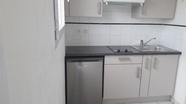 Appartement à louer T2 vide Mont De Marsan 1 Chambre Parking Balcon piscine