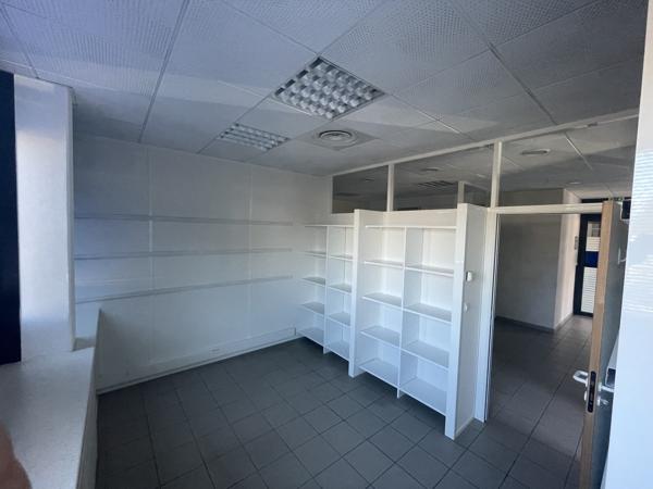 BUREAUX A LOUER SECTEUR RECHERCHE