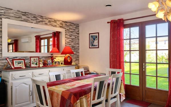 Maison à vendre    5 pièces •  Saubrigues