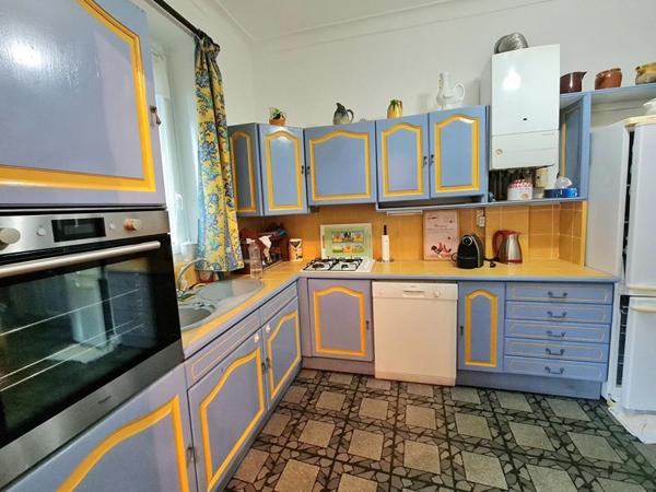 Maison de ville avec fort potentiel à 15 minutes d'Alès