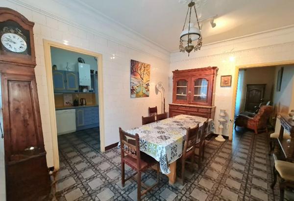 Maison de ville avec fort potentiel à 15 minutes d'Alès