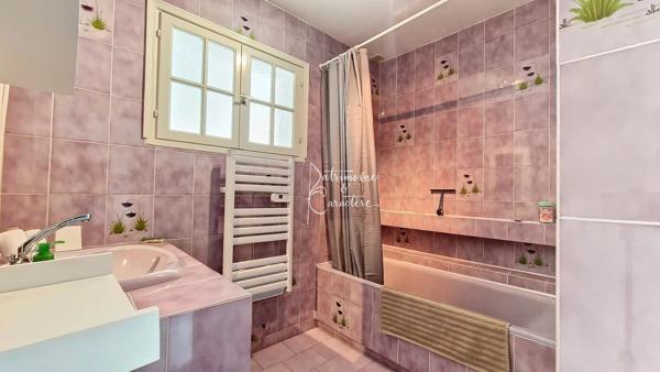 Au calme et à proximité du port de la Trinité sur Mer