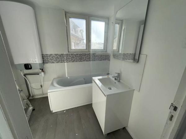 Location Appartement 3 pièces 55 m2 à Saint-Quentin