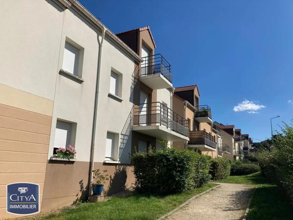 Appartement à louer 2 pièces 48.64m² Villeneuve-sur-Yonne (89500)
