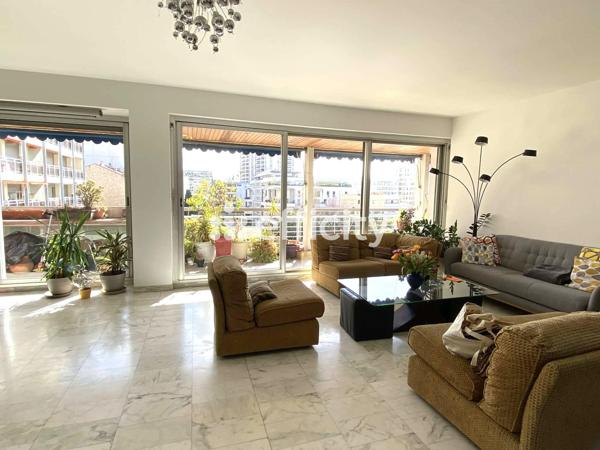 Appartement 5 pièces - 167 m² Bien prestige