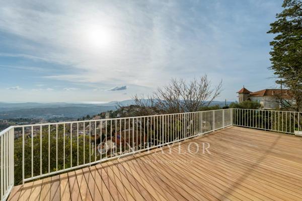 Appartement 4 pièces en duplex, vue mer