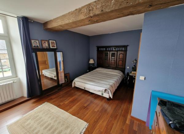 Propriete à vendre 7 pièces LANDEHEN (22)