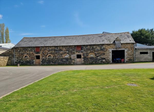 Propriete à vendre 7 pièces LANDEHEN (22)