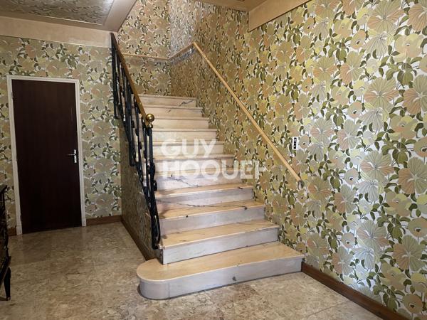 MAISON À VENDRE DE 5 PIÈCES DE 168,00 M²