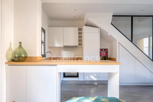 Versailles, A VENDRE MAISON RENOVEE  de 110 m2 au sol- 4 chambres- JARDIN- CALME et proximité des commodités.