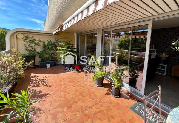 Magnifique appartement avec terrasse en centre ville d'Alès