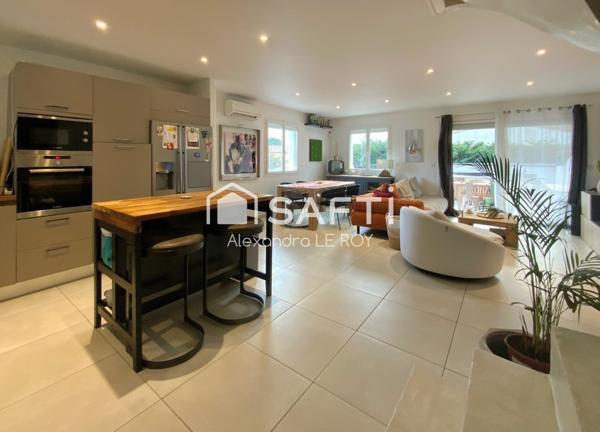 A GIGNAC, VILLA 4 CHAMBRES