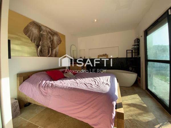 A GIGNAC, VILLA 4 CHAMBRES