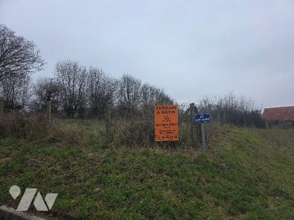 Terrain à bâtir –Projet de 4 maisons minimum FLECHIN.