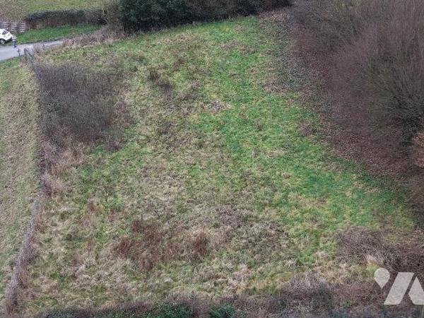 Terrain à bâtir –Projet de 4 maisons minimum FLECHIN.