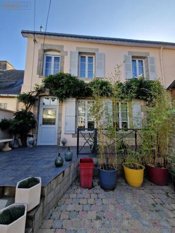 Maison à vendre à Pontivy dans le Morbihan (56300), ref : 56062-2237