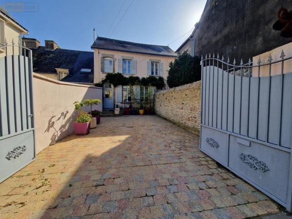 Maison à vendre à Pontivy dans le Morbihan (56300), ref : 56062-2237