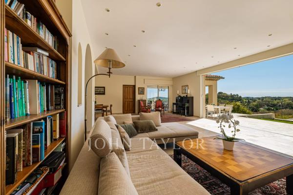 Luxueuse villa de 7 chambres avec vue panoramique pour une grande famille