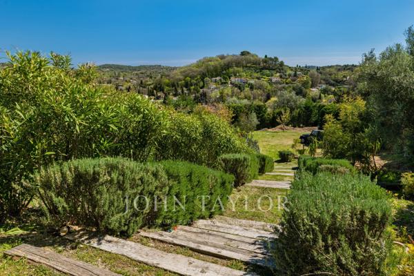 Luxueuse villa de 7 chambres avec vue panoramique pour une grande famille