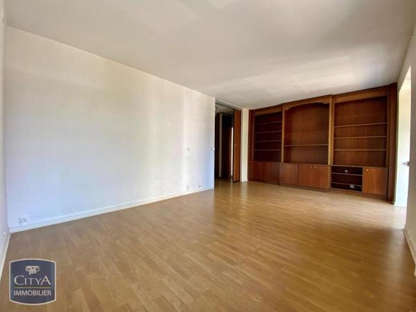 Appartement à louer 4 pièces 80.87m²
