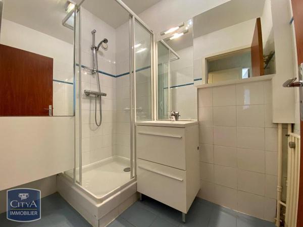 Appartement à louer 4 pièces 80.87m²